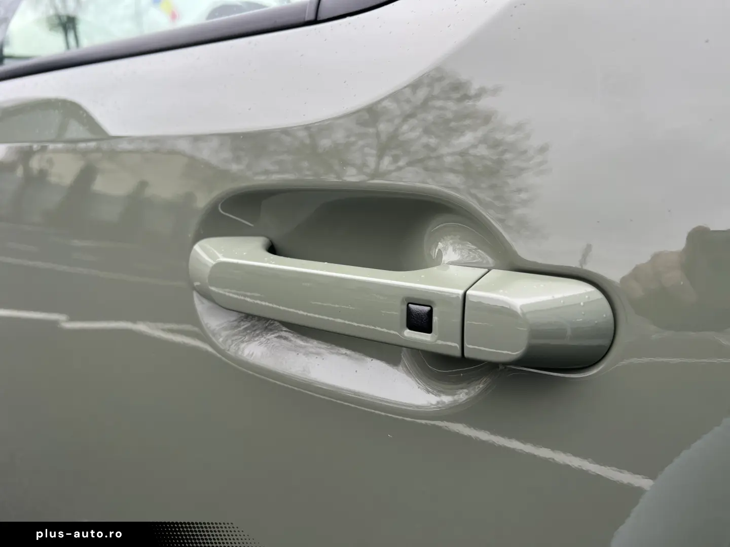 HYUNDAI INSTER 49kWh 115CP PREMIUM