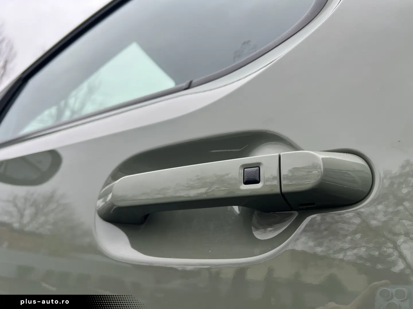 HYUNDAI INSTER 49kWh 115CP PREMIUM