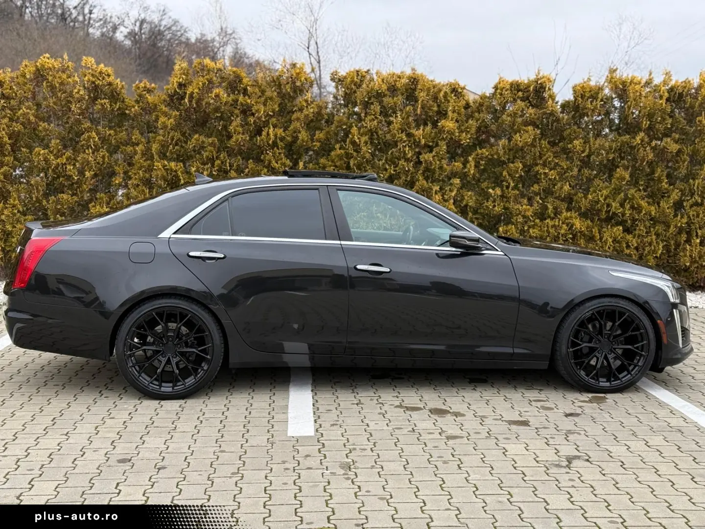 Vand Cadillac CTS premium 3.6 benzina import germania