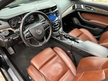 Vand Cadillac CTS premium 3.6 benzina import germania