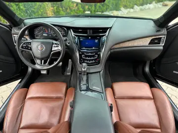 Vand Cadillac CTS premium 3.6 benzina import germania