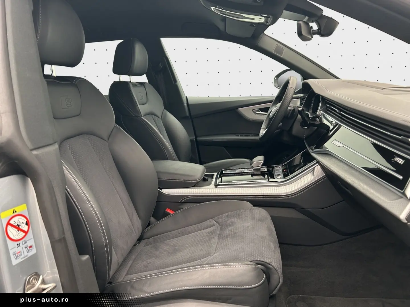 Q8 TFSI e 55 e quattro S line HeadUp Tour Matrix