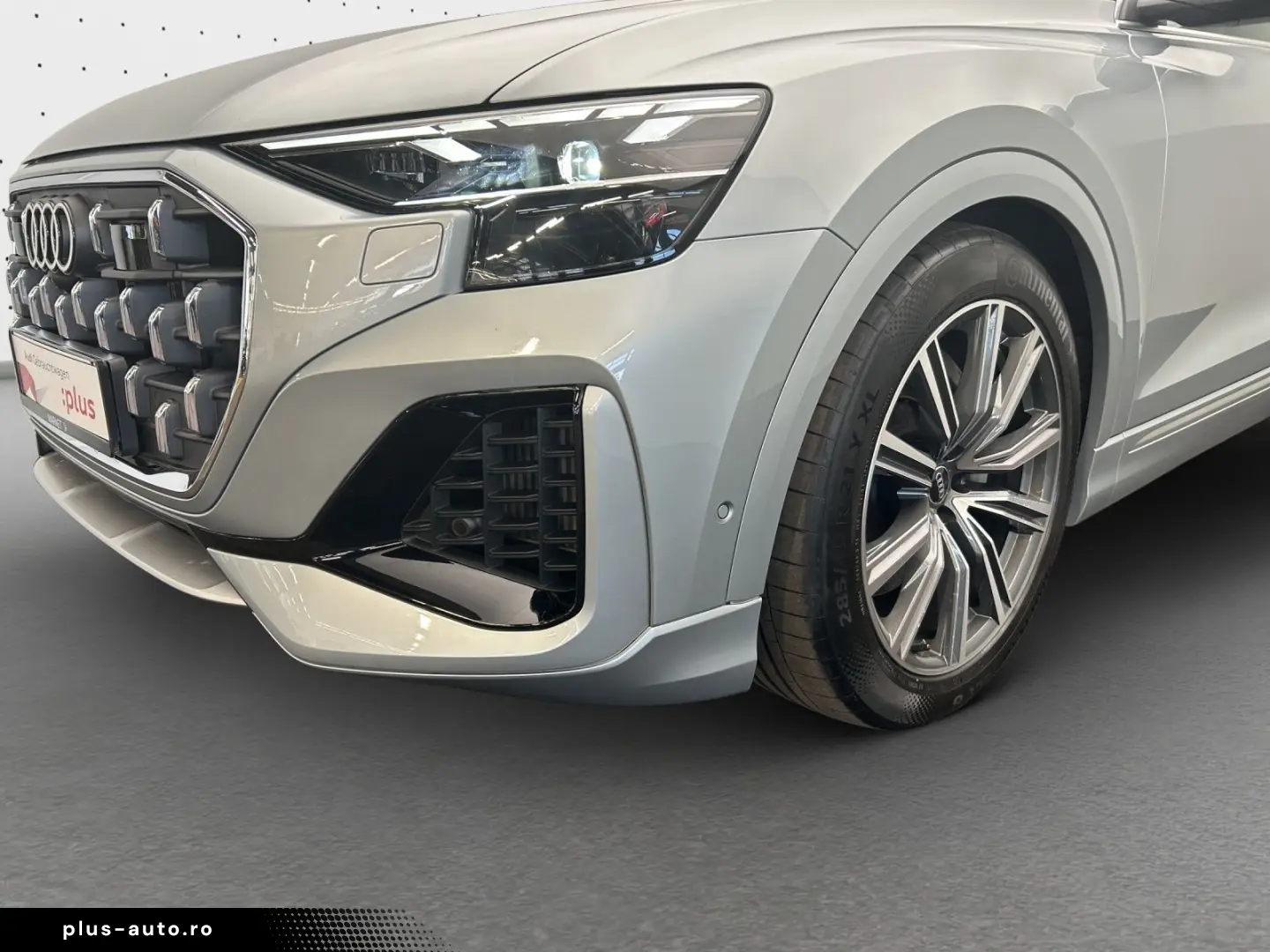 Q8 TFSI e 55 e quattro S line HeadUp Tour Matrix