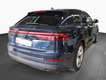 Q8 55 TFSI e quattro S line Pano HuD 360  AHK
