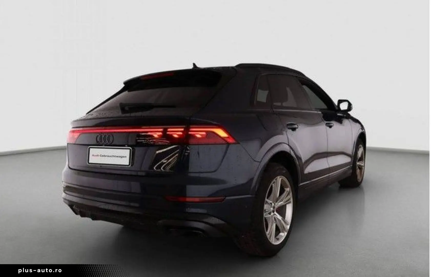 Q8 55 TFSI e quattro tiptronic S-Line MATRIX AHK