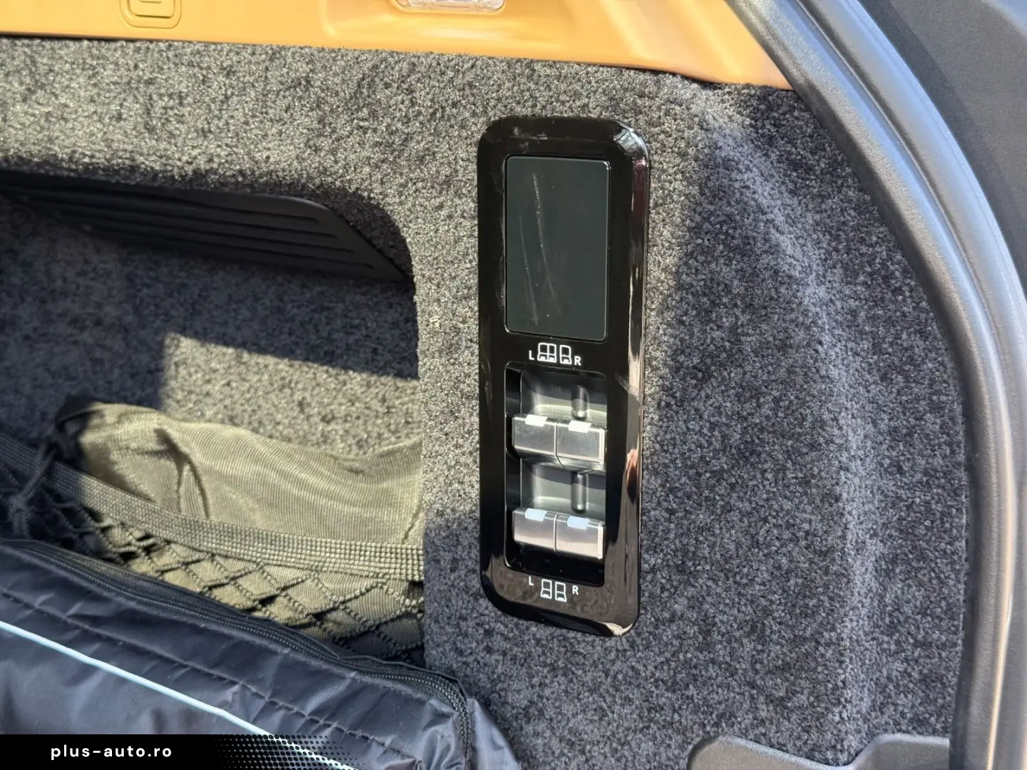 Range Rover LWB AUTOBIOGRAPHY