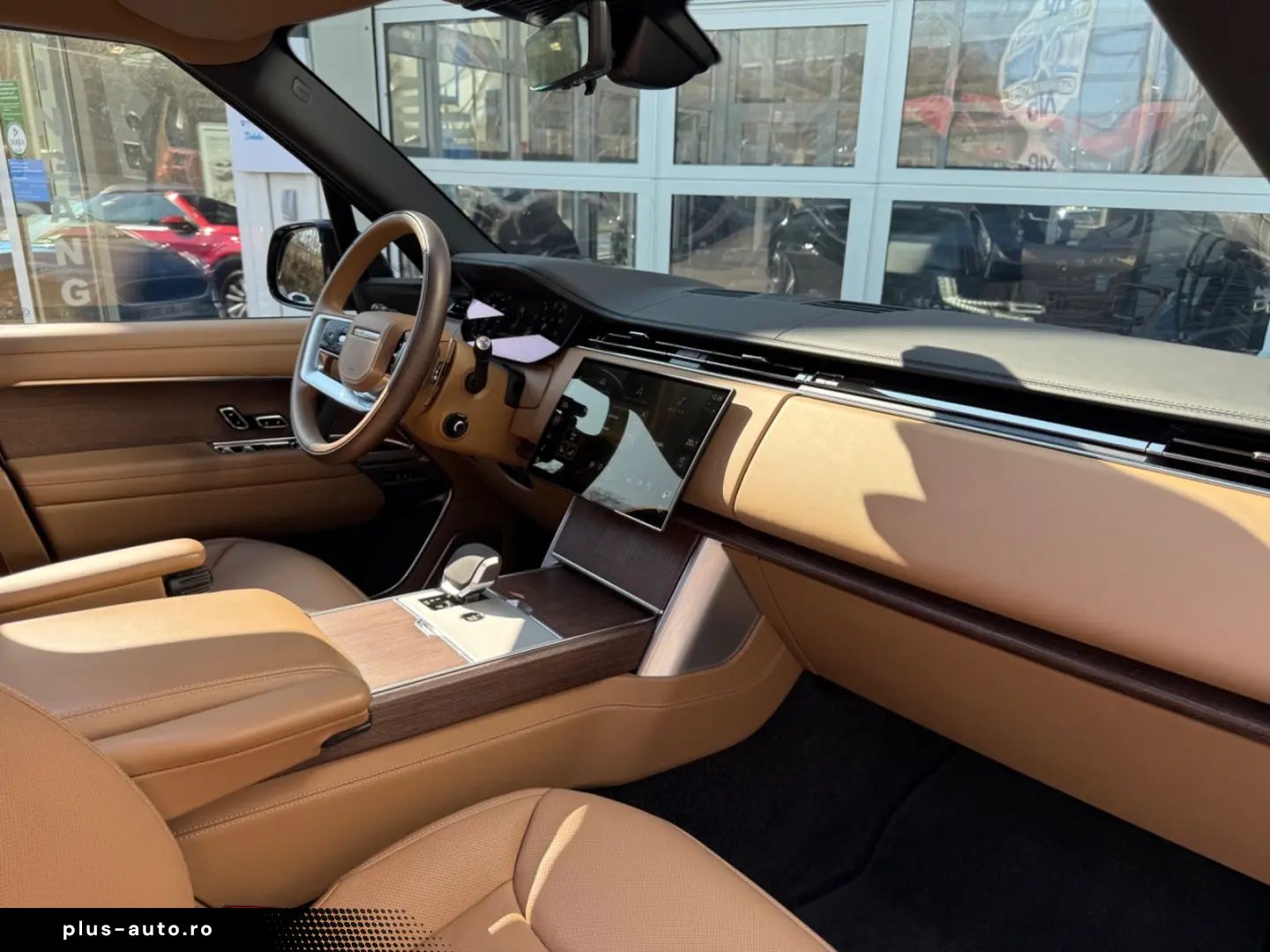 Range Rover LWB AUTOBIOGRAPHY