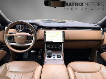 Range Rover P530 LWB Autobiography