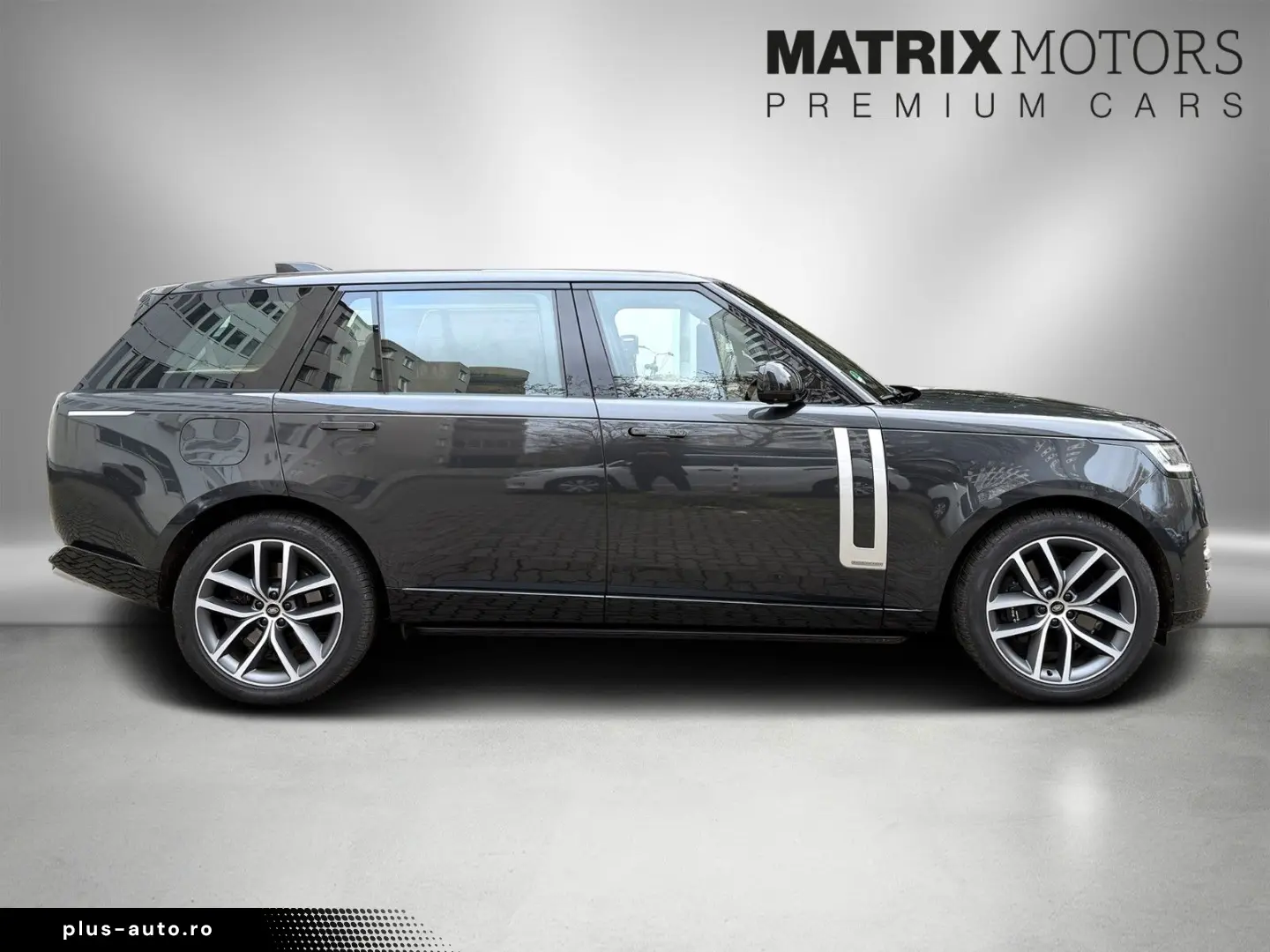 Range Rover P530 LWB Autobiography