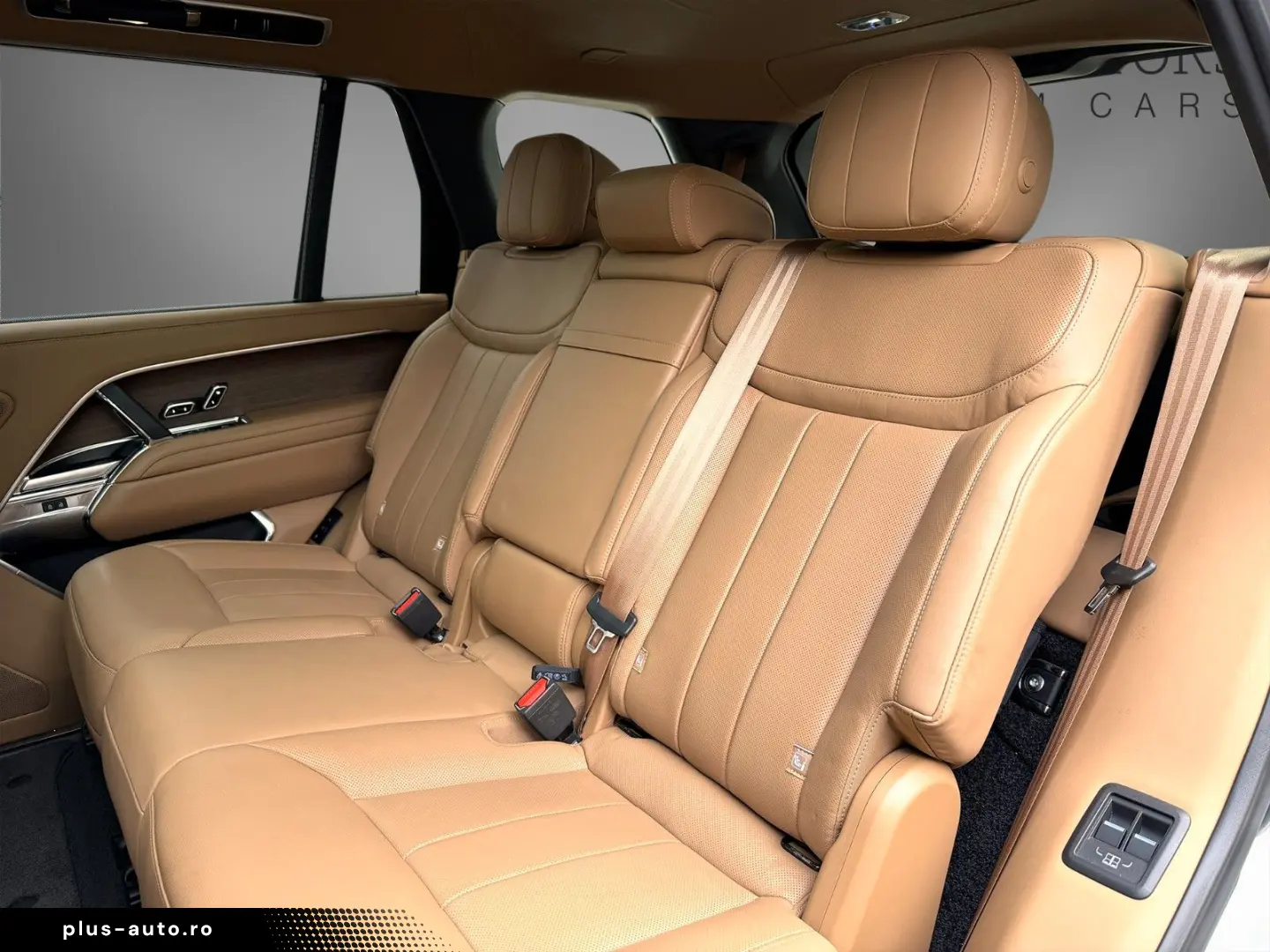 Range Rover P530 LWB Autobiography