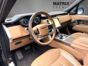 Range Rover P530 LWB Autobiography