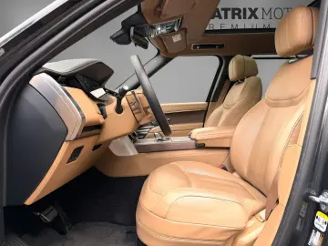 Range Rover P530 LWB Autobiography