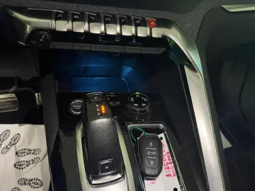 Peugeot 3008 CrossWay 1.6THP Automat