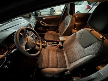 Opel Astra K 1.2 benzina 2021