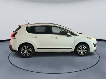 Peugeot 3008 Hybrid 4 Diesel