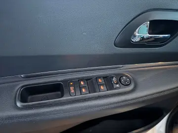 Peugeot 3008 Hybrid 4 Diesel