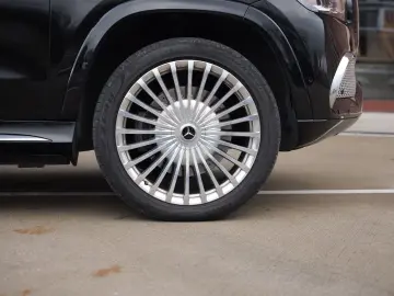 GLS 600 Maybach 4Matic E-Aktive Body First-Class