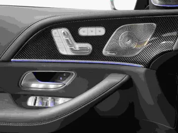 GLS 63 AMG 4M  Pano HUD STH AHK 4xSitzklima 23