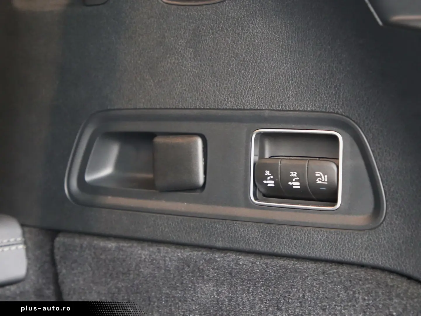 GLS 63 AMG 4M  Pano HUD STH AHK 4xSitzklima 23