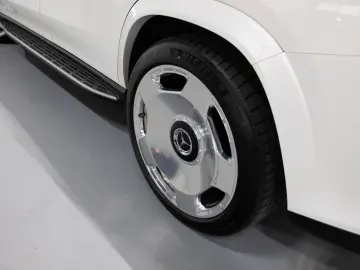 GLS 63 AMG PANO CARBON 23 7SEATS