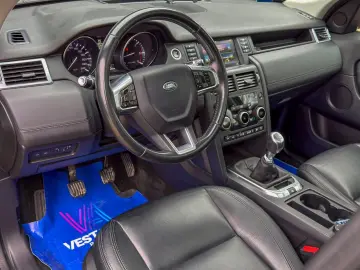 Land-Rover Discovery-Sport