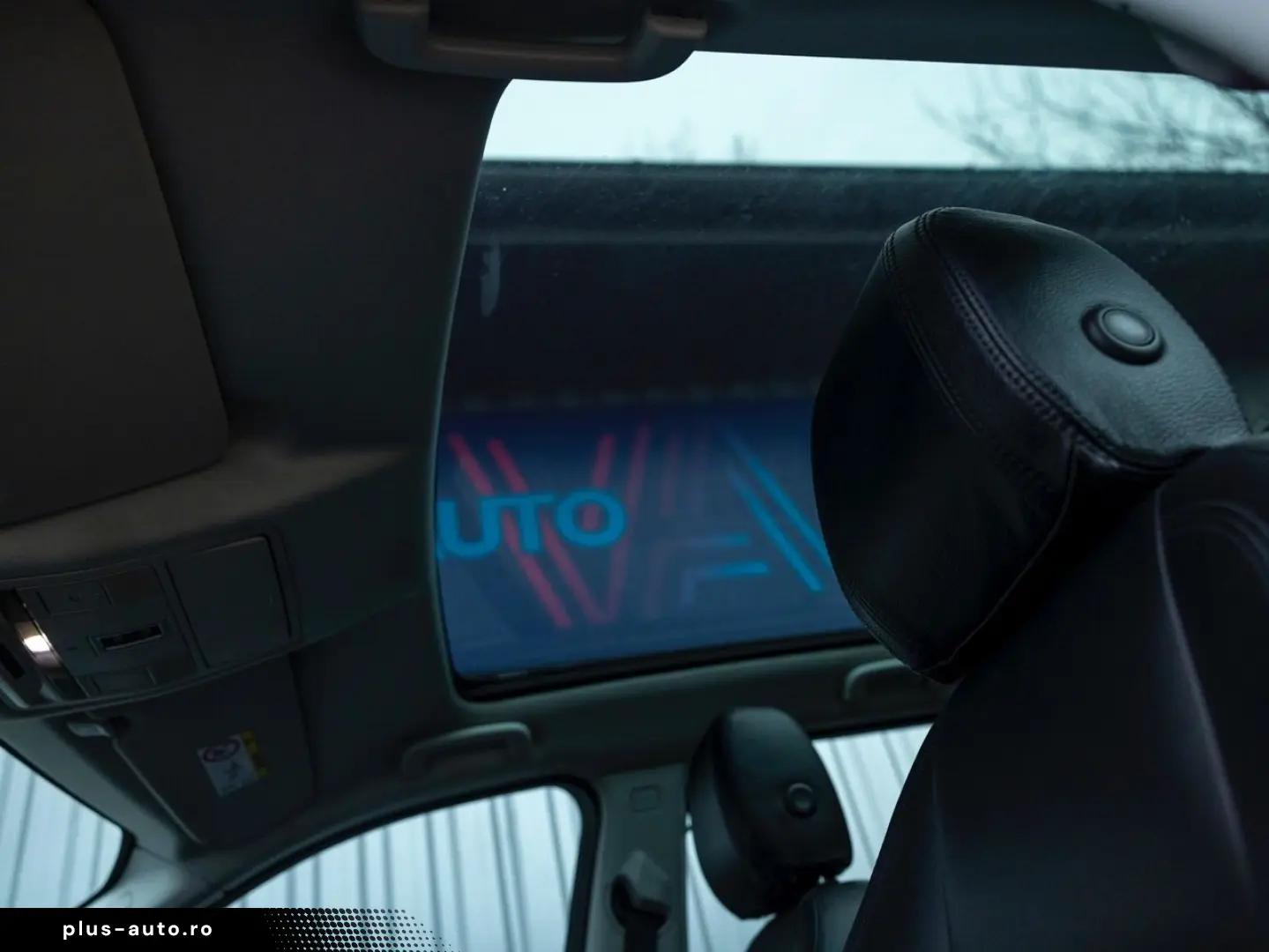 Land-Rover Discovery-Sport