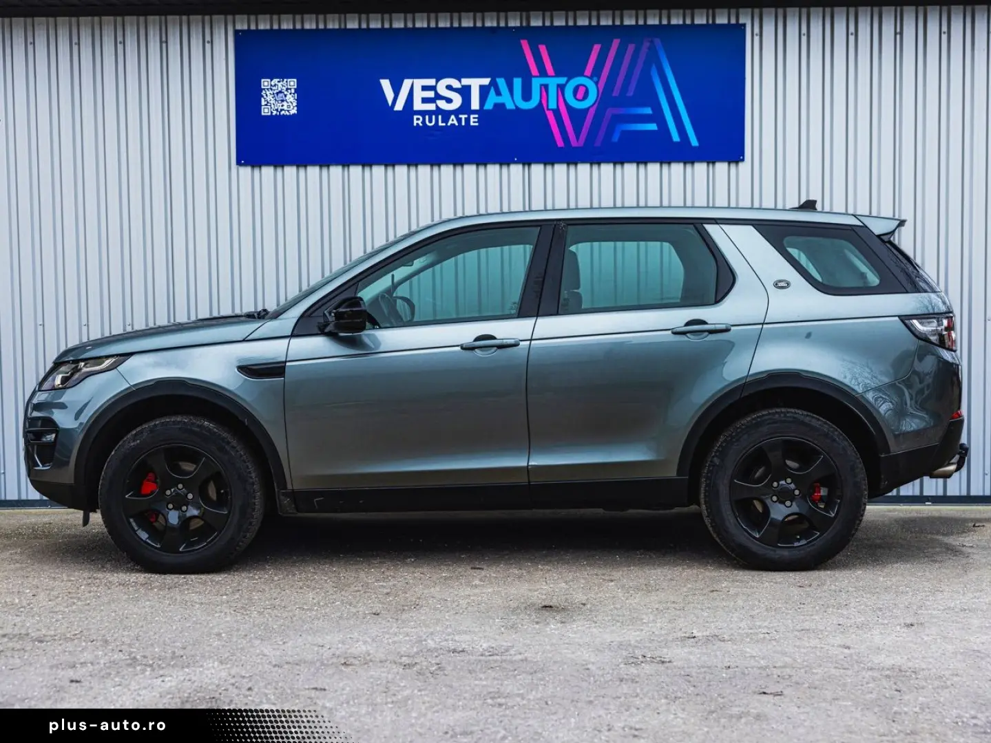 Land-Rover Discovery-Sport