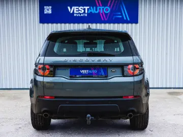 Land-Rover Discovery-Sport