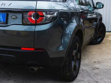 Land-Rover Discovery-Sport
