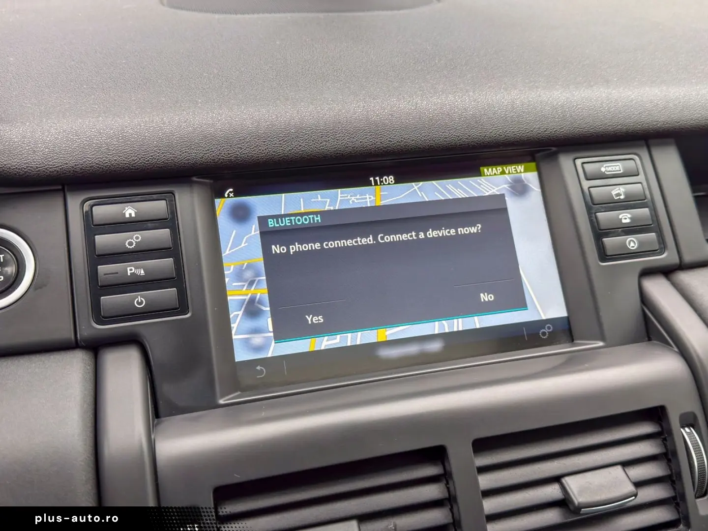 Land-Rover Discovery-Sport