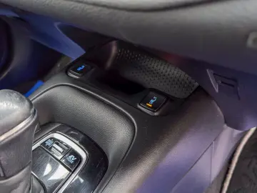 Toyota Corolla Navi Încălzire Car Play Bord Digital - Garanț