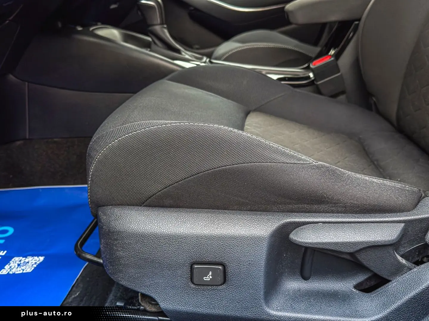 Toyota Corolla Navi Încălzire Car Play Bord Digital - Garanț