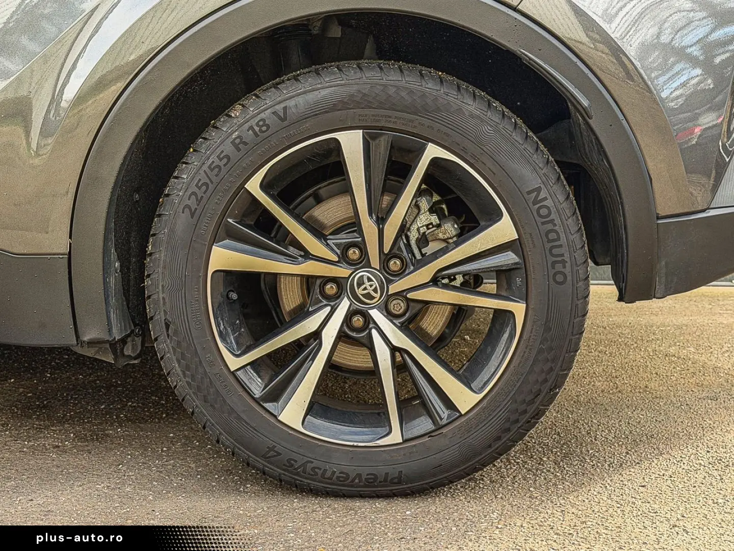 Toyota C-hr Incalzire CarPlay Navi Volan Încălzit - Garanție