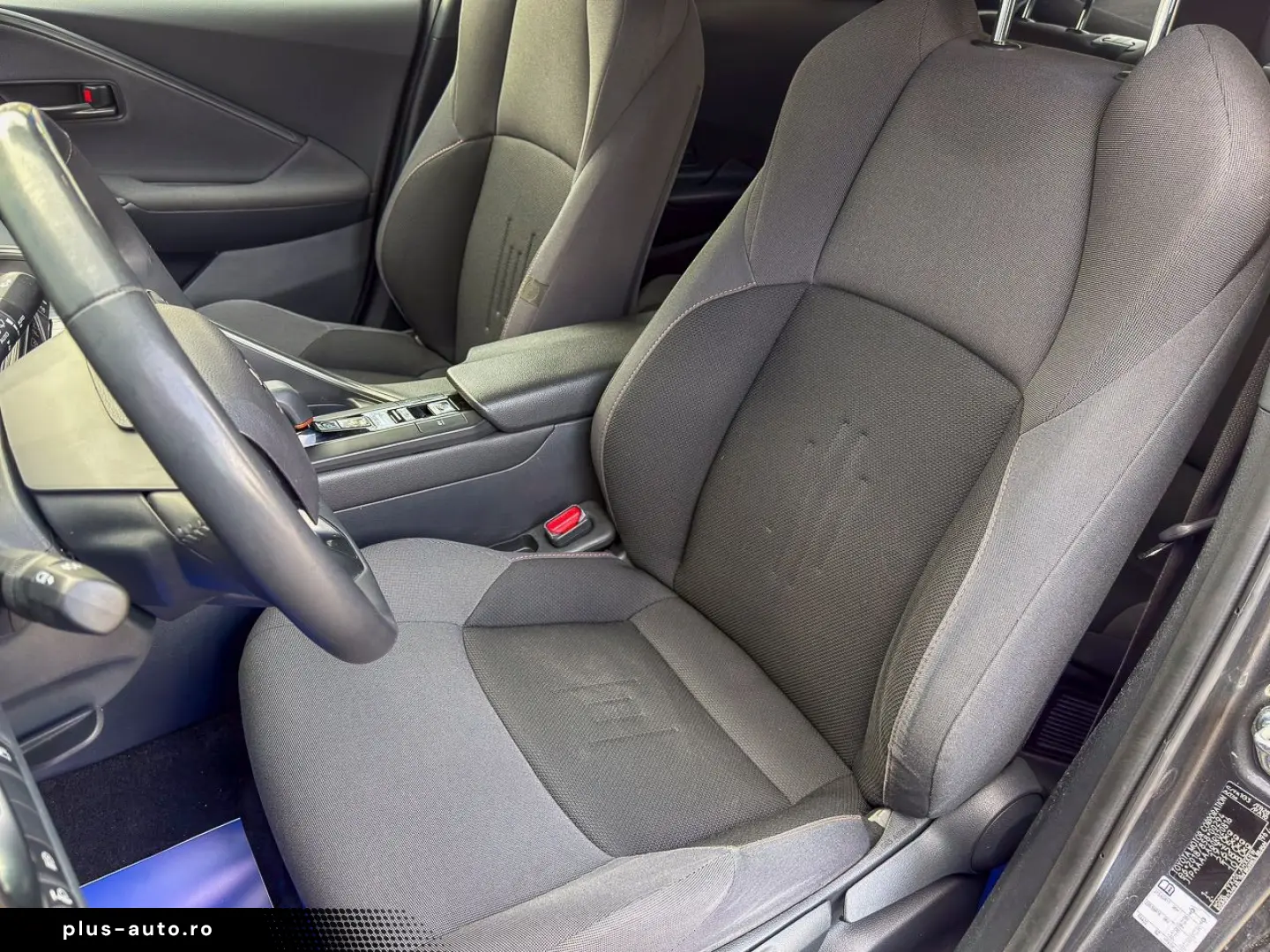 Toyota C-hr Incalzire CarPlay Navi Volan Încălzit - Garanție