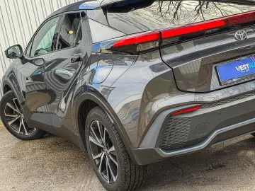Toyota C-hr Incalzire CarPlay Navi Volan Încălzit - Garanție