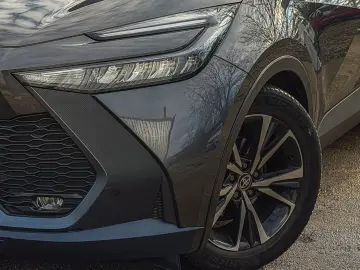 Toyota C-hr Incalzire CarPlay Navi Volan Încălzit - Garanție