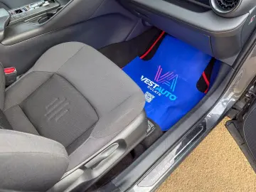 Toyota C-hr Incalzire CarPlay Navi Volan Încălzit - Garanție