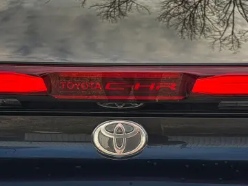 Toyota C-hr Incalzire CarPlay Navi Volan Încălzit - Garanție