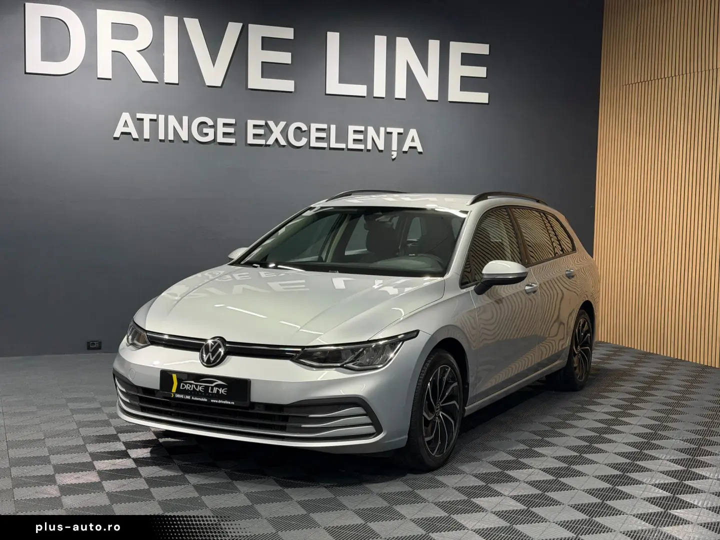 VW Golf Variant 2.0 TDI SCR DSG Life Kombi