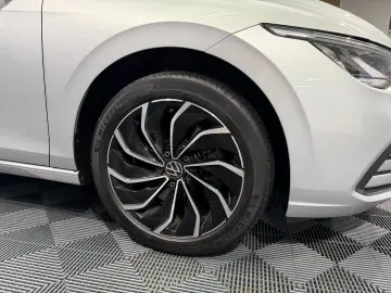 VW Golf Variant 2.0 TDI SCR DSG Life Kombi