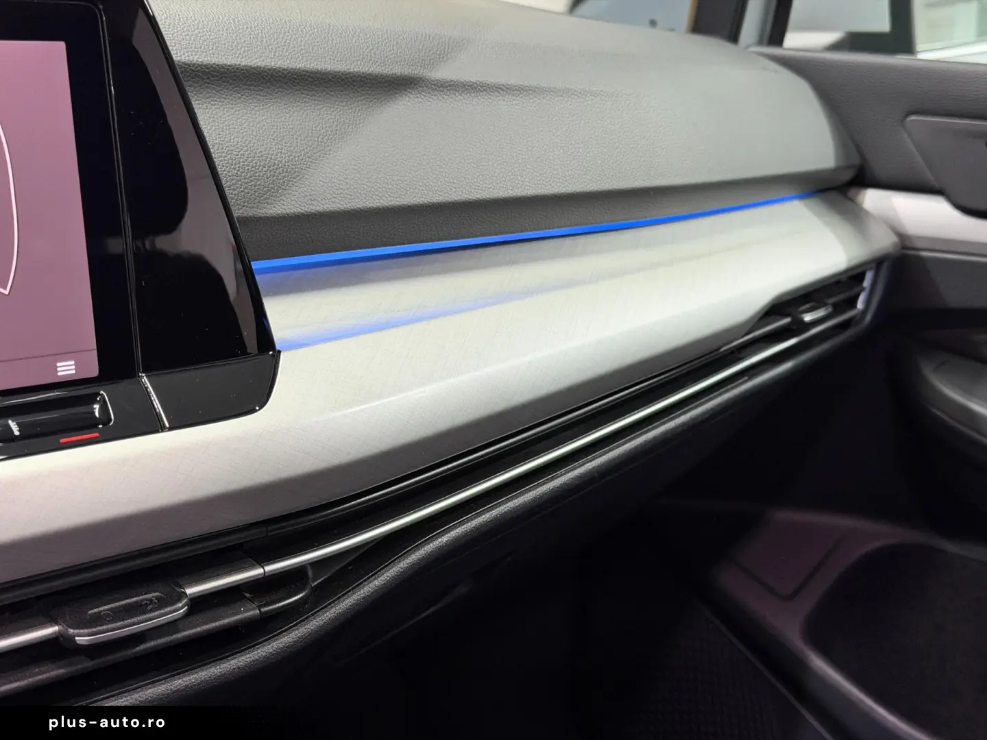 VW Golf Variant 2.0 TDI SCR DSG Life Kombi