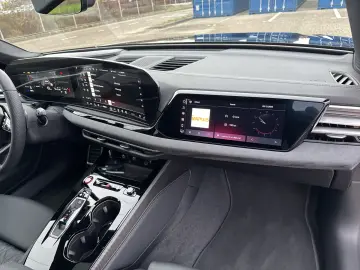 Audi S5 Avant quattro