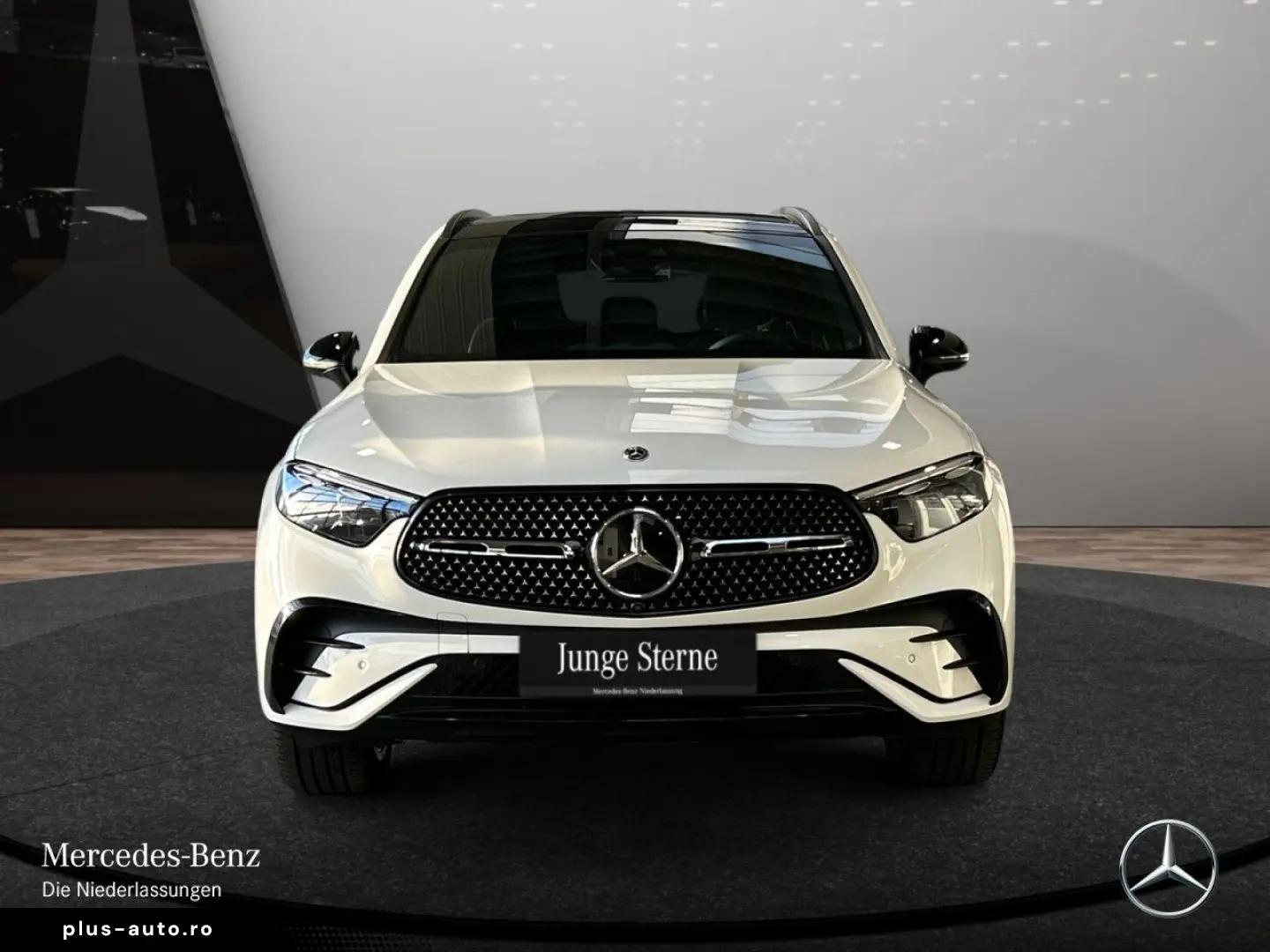 GLC 300 d 4M AMGPrem  Night Pano 360 AHK Burmest