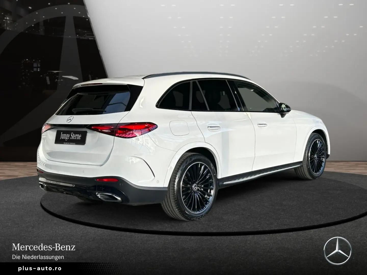 GLC 300 d 4M AMGPrem  Night Pano 360 AHK Burmest