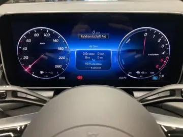 GLC 300 de 4M AMG Premium AHK Pano Night Sound