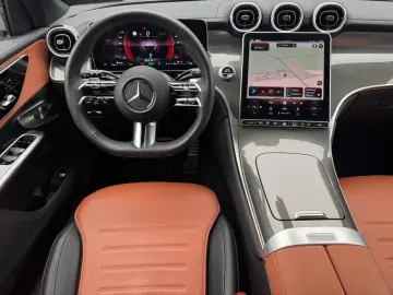 GLC 300 de 4M AMG  20''  Pano-D.  DIGITAL  AHK