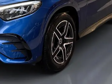 GLC 200 4M COUPE AMG NIGHT PANO STHZG 360