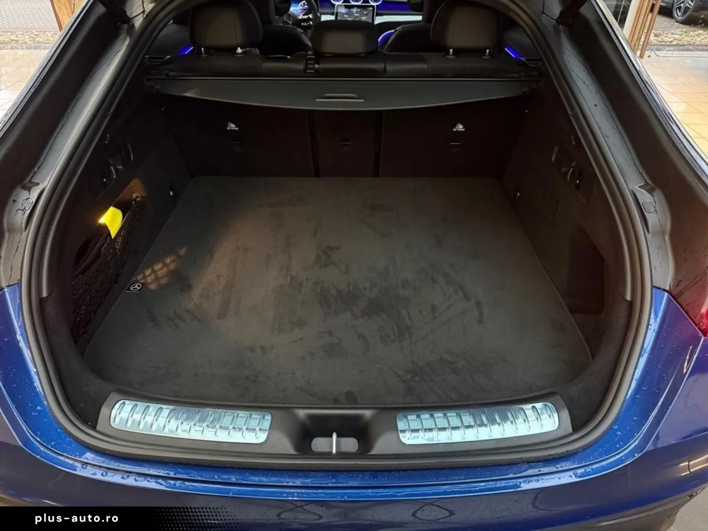 GLC 200 4M COUPE AMG NIGHT PANO STHZG 360