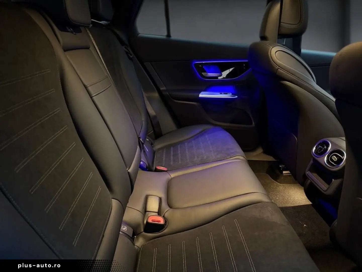 GLC 200 4M COUPE AMG NIGHT PANO STHZG 360