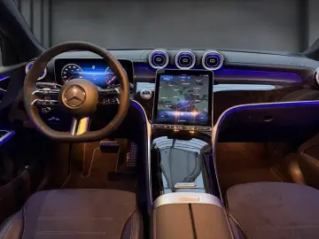 GLC 200 4M COUPE AMG NIGHT PANO STHZG 360